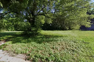 816 W Cherry St, Paris, TX 75460 - Photo 1