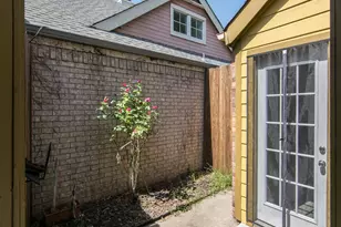 3142 Royal Gable Dr, Dallas, TX 75229 - Photo 5