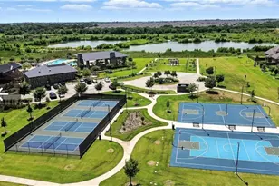 9809 Gooseneck Dr, Aubrey, TX 76227 - Photo 13