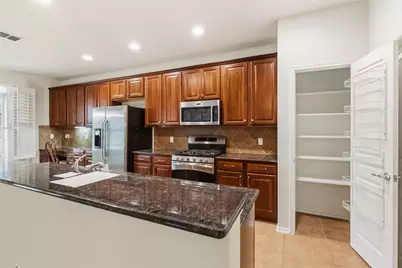 942 Carrington Greens Drive, Frisco, TX 75036 - Photo 13