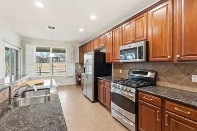 942 Carrington Greens Drive, Frisco, TX 75036 - Photo 19