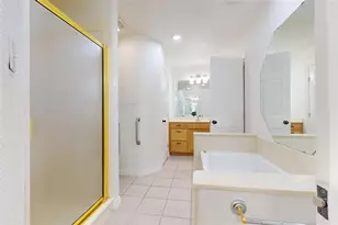 3008 Karen Way, Granbury, TX 76049 - Photo 17