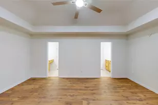 3008 Karen Way, Granbury, TX 76049 - Photo 13