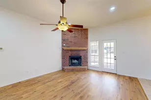 3008 Karen Way, Granbury, TX 76049 - Photo 7