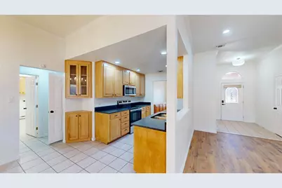 3008 Karen Way, Granbury, TX 76049 - Photo 11