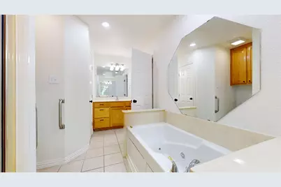 3008 Karen Way, Granbury, TX 76049 - Photo 15