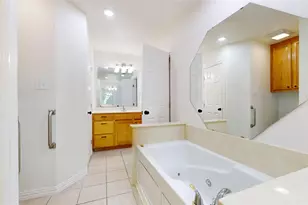 3008 Karen Way, Granbury, TX 76049 - Photo 21