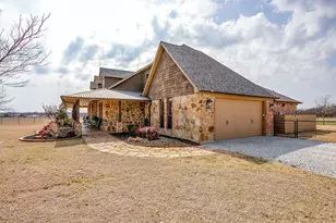 160 Goodnight Trail, Rhome, TX 76078 - Photo 3