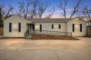 304 N Main Hwy, Lindale, TX 75771 - Photo 1