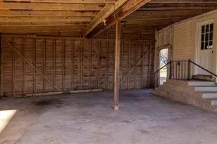 108 W Stroud St, Frost, TX 76641 - Photo 17