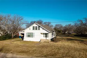 108 W Stroud St, Frost, TX 76641 - Photo 11