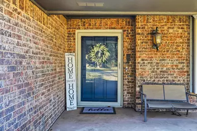 2206 Oak Forest Court, Arlington, TX 76012 - Photo 1