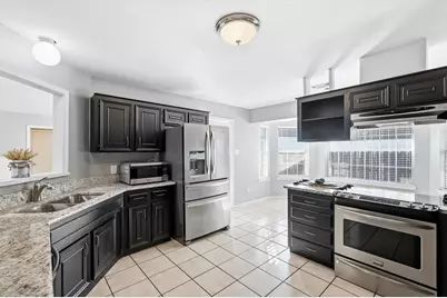 2206 Oak Forest Court, Arlington, TX 76012 - Photo 5