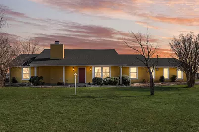 1439 Davis Lane, Terrell, TX 75160 - Photo 7