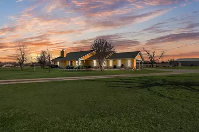 1439 Davis Lane, Terrell, TX 75160 - Photo 7