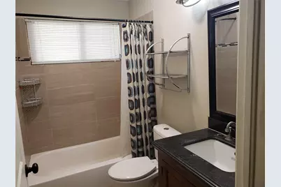 149 Hedgerow Lane, Lewisville, TX 75057 - Photo 7