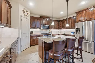 6917 Bobwhite Drive, North Richland Hills, TX 76182 - Photo 17