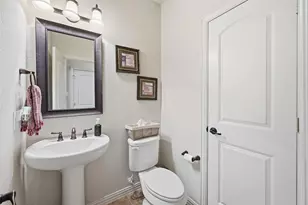 6917 Bobwhite Dr, North Richland Hills, TX 76182 - Photo 5