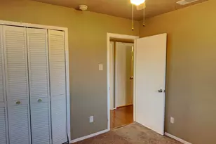 2837 Lowell Dr, Irving, TX 75062 - Photo 19