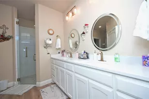 540 Islet Dr, Runaway Bay, TX 76426 - Photo 25