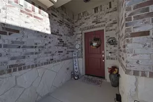 540 Islet Dr, Runaway Bay, TX 76426 - Photo 3