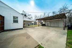 2512 Earl Ln, Fort Worth, TX 76107 - Photo 19