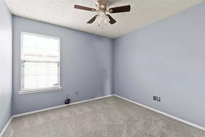 1600 Dragonback Pass, Little Elm, TX 75036 - Photo 17