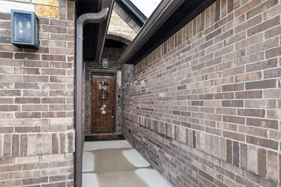 1306 E Apache Trail, Granbury, TX 76048 - Photo 3