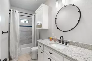 1306 E Apache Trail, Granbury, TX 76048 - Photo 23