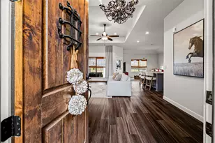 1306 E Apache Trail, Granbury, TX 76048 - Photo 5