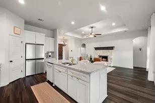 1306 E Apache Trail, Granbury, TX 76048 - Photo 11