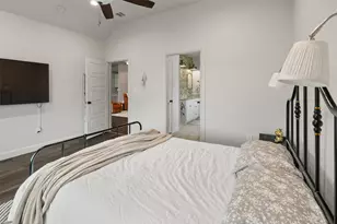 1306 E Apache Trail, Granbury, TX 76048 - Photo 17