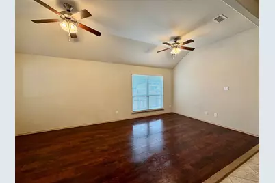 2112 Fossil Mesa Way, Fort Worth, TX 76131 - Photo 3