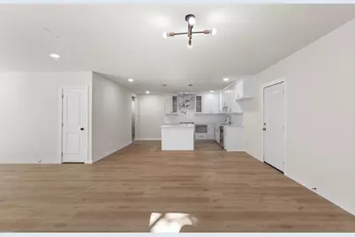916 Blandin Street, Fort Worth, TX 76111 - Photo 9
