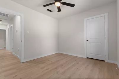 916 Blandin Street, Fort Worth, TX 76111 - Photo 25