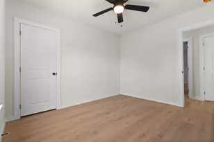916 Blandin St, Fort Worth, TX 76111 - Photo 23