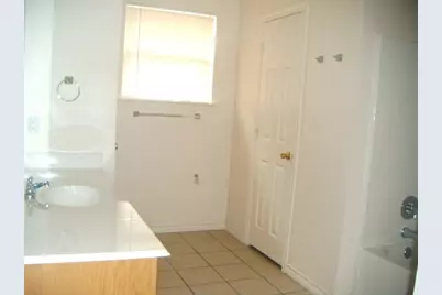 330 Windjammer Road, Gun Barrel City, TX 75156 - Photo 15