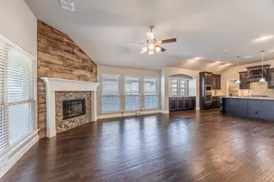 1008 Snowbird Dr, Little Elm, TX 75068 - Photo 7