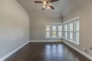 1008 Snowbird Dr, Little Elm, TX 75068 - Photo 5