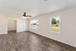 4316 Texas Dr, Dallas, TX 75211 - Photo 25