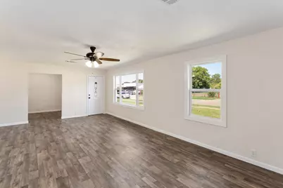 4316 Texas Drive, Dallas, TX 75211 - Photo 7