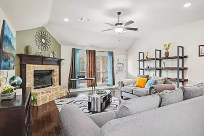 11828 Bexley Drive, Burleson, TX 76028 - Photo 7