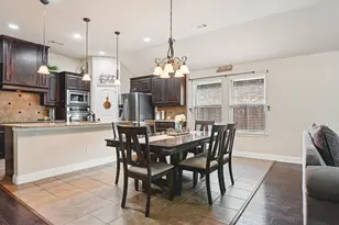 11828 Bexley Dr, Burleson, TX 76028 - Photo 9