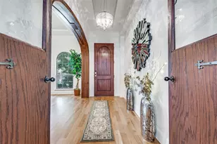 7031 Nueces Dr, Irving, TX 75039 - Photo 3