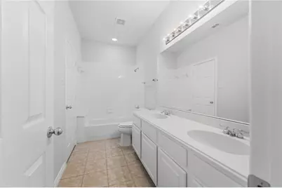 524 Suffolk Drive, Grand Prairie, TX 75052 - Photo 29