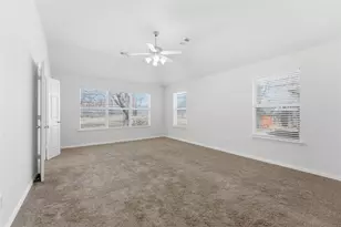 524 Suffolk Dr, Grand Prairie, TX 75052 - Photo 21