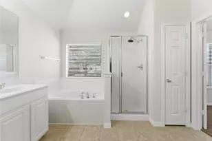 524 Suffolk Dr, Grand Prairie, TX 75052 - Photo 25