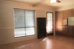 4649 Highgrove Dr, Fort Worth, TX 76132 - Photo 3