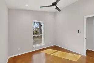 1471 W Kaufman St, Paris, TX 75460 - Photo 25