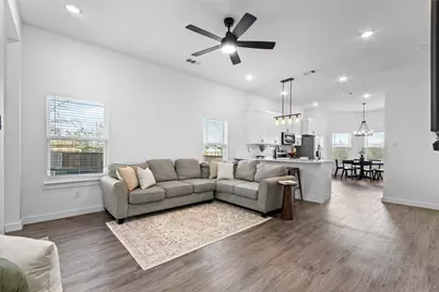 407 Peabody Street, Hillsboro, TX 76645 - Photo 11